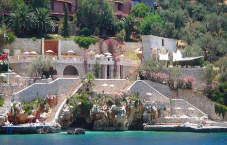 Club Patara Villaları nda 50 bin Pound a: Denize sıfır!