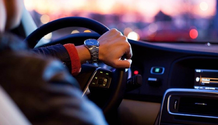 ÖTV'siz otomobil satışlarına yeni düzenleme getirildi! Üçüncü kişiler artık kullanamayacak! 