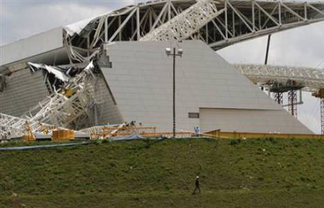  Brezilya'da dünya kupası için inşa edilen statlardaki iş kazaları yüzünden eylem yapıldı!