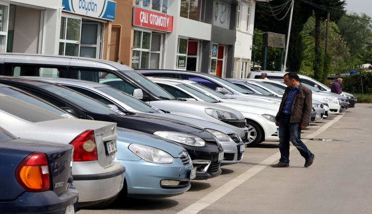 İkinci otomobil piyasasında Kurban Bayramı sürprizi! Fiyatlar yüzde yüz arttı