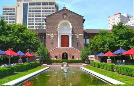 Müzenin deposuna kaldırılan 6500 yıllık insan iskeleti 84 yıl sonra farkedildi!