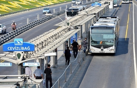 İETT'den yılbaşı için 16 hatta 122 ek sefer!