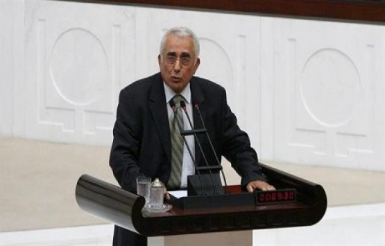 Eski bakanlardan Ali Topuz son yolculuğuna uğurlanıyor!