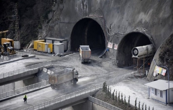 Trabzon'da tünel inşaatında akıma kapılan işçi yaşamını yitirdi!