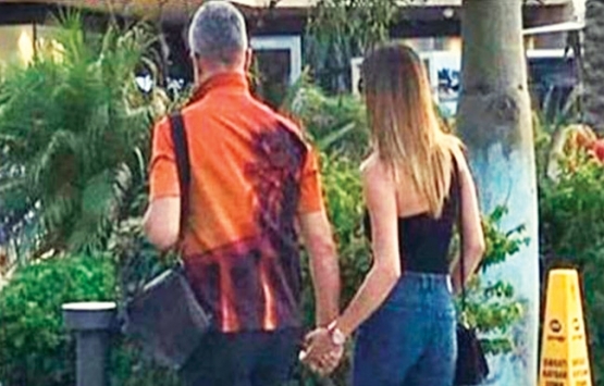 Özcan Deniz ve Feyza Aktan Boğaz da ev arıyor!