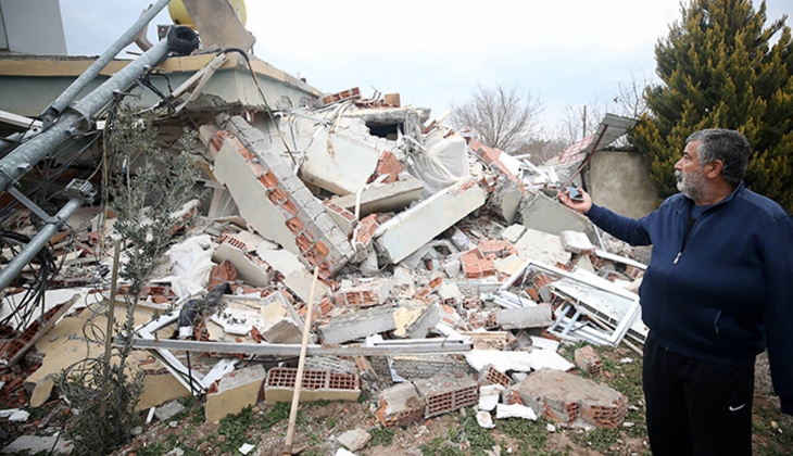 Uzman isimden çarpıcı deprem açıklaması: Resmen eli kulağında! 7 şehre son dakika uyarısı!
