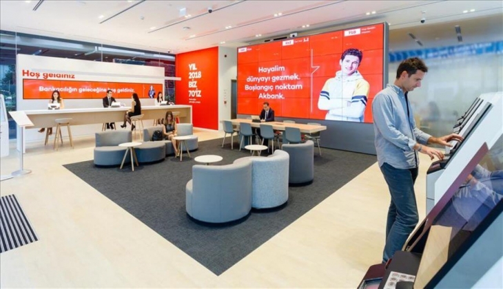 Ay sonunda bitiyor, sakın kaçırmayın! Akbank sıfır faizle 20 bin TL kredi veriyor!