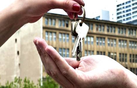 Berlin’de kiralar el yakıyor!