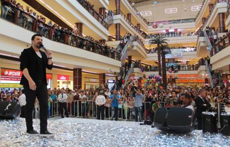 Kayseri Park, 20 şanslı ziyaretçisini Samsung Galaxy ile ödüllendirdi! 