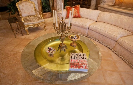 İşte Donald Trump ın Manhattan daki altın kaplamalı evi!