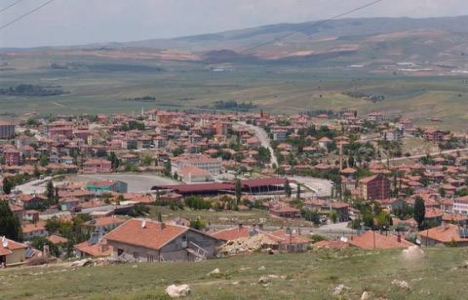 Elmadağ'da çevre düzenlemesi devam ediyor!