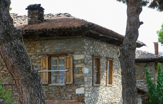 İzmir Birgi mimari dokusunu 700 yıldır koruyor!