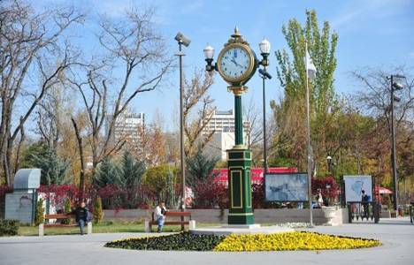 Ankara'ya uydudan güncellenebilen saat kuleleri yapılıyor!