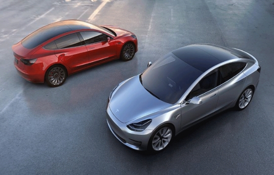 Tesla Model 3’ün Türkiye fiyat listesi belli oldu! Elektrikli araç isteyen kullanıcıların ilk tercihi olacak!