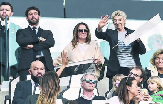 Allegra Caracciolo ve Deniz Akalın Torino’daki malikaneye taşındı!