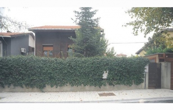 Berkay Akatlar da kiralık villa arıyor!