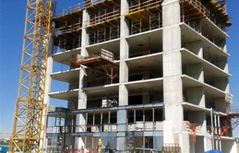 Yapının mimarlık hizmetlerine esas olan sınıfı nedir?