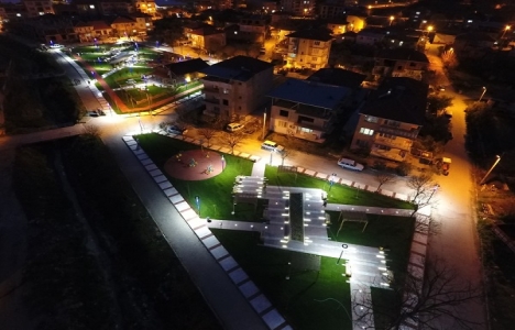 Manisa Avukat Özcan Akçiçek Parkı yenilendi!