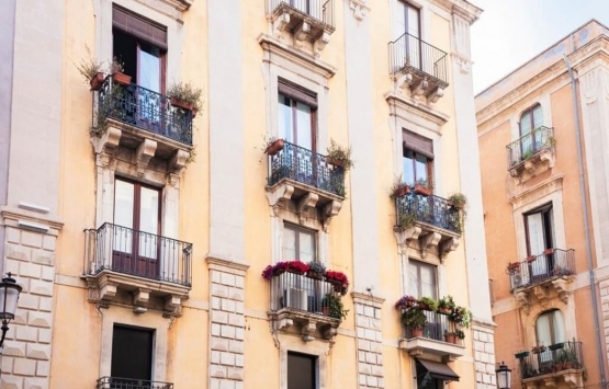 Giriş katında oturanlar asansör giderlerine katılmak zorunda mı?