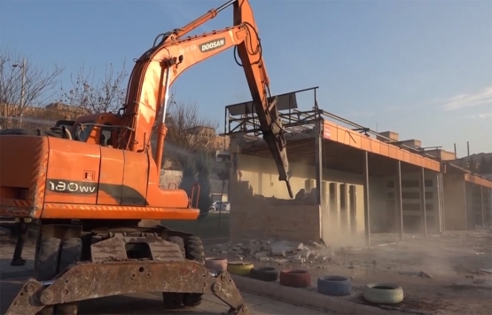 Aziz Aydınlık tan Hamarat Eller Çarşısı’nın yıkılmasına tepki!