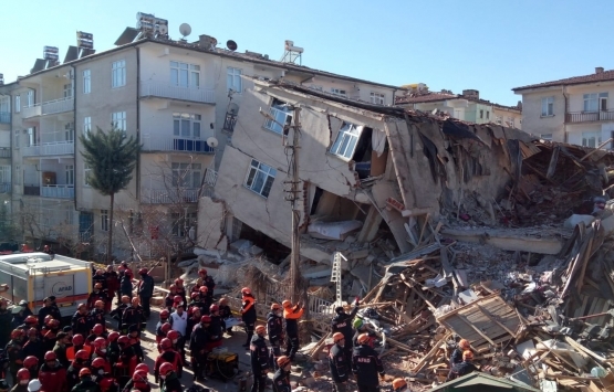 Elazığ ve Malatya'da 10 bin konut yıl sonunda teslim edilecek!