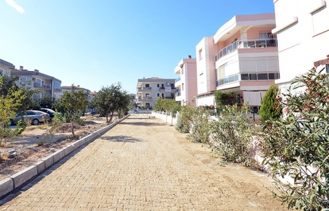 İzmir Büyükşehir’den parke seferberliği!