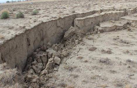 Konya'da yeni obruk oluştu!