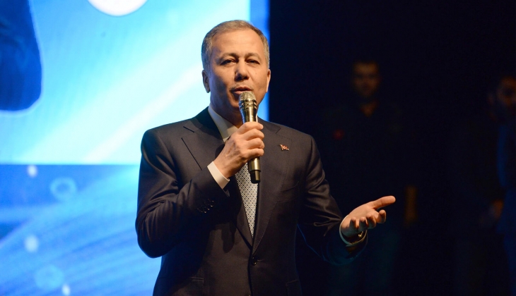 Bakan Ali Yerlikaya müjdeyi verdi! Her ay 15-20 bin konut ve köy evi hak sahiplerine teslim edilecek!