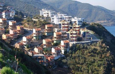 Filiz Ertürk: İzmit'te deprem öncesi binalar büyük risk taşıyor!