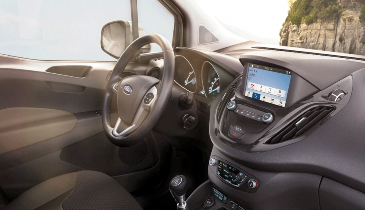 Ford Journey Courier satışları hız kesmeden devam ediyor! İşte 23 Mart 2022 Fiyat listesi!