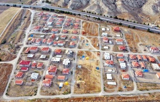 Çankırı Obruklu Köy'ün sakinleri yeni köylerine taşınıyor!