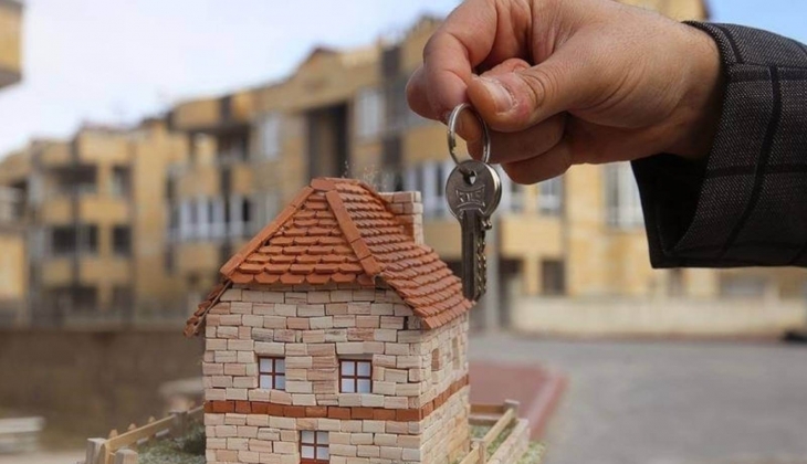 Kayıt dışı emlakçılara karşı yeni düzenleme geliyor! Bu kişiler ilan girişi yapamayacak!