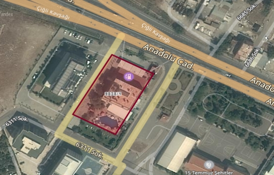 İzmir'de 21 milyon TL'ye icradan satılık otel ve akaryakıt istasyonu!