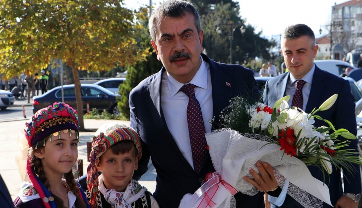 Bakan Yusuf Tekin: 2000 öncesi yapı stokları kontrol edildi, 1583 okul yıkılıp baştan yapıldı!