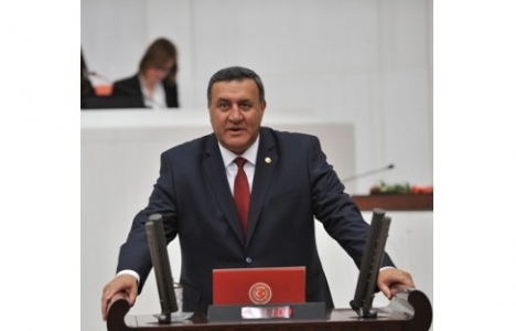 Niğde Yarhisar Köyü'ne alt geçit yapılması talebi mecliste!