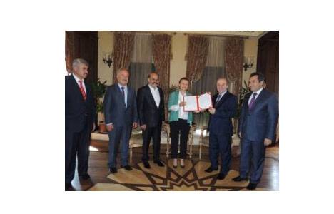 Antalya Aksu'da 12 derslikli okul için protokol imzalandı!