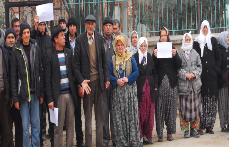 Afyon Boyalı köyü sakinleri arazilerinin satışlarını istemiyor!
