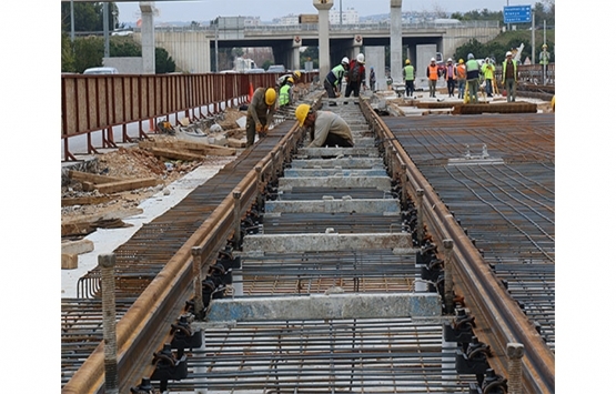 Antalya 3. Etap Raylı Sistem’de raylar döşendi!