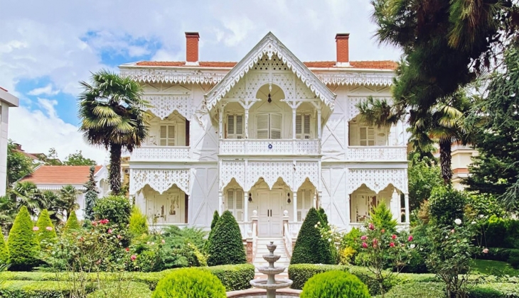 Yeşilçam emektarı tarihi köşkün restorasyon işlemleri başladı!