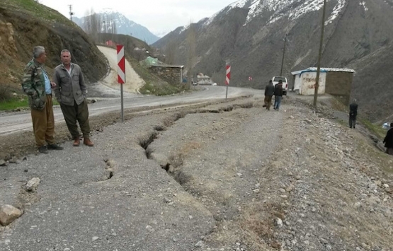 Çukurca’da riskli 15 ev boşaltıldı!