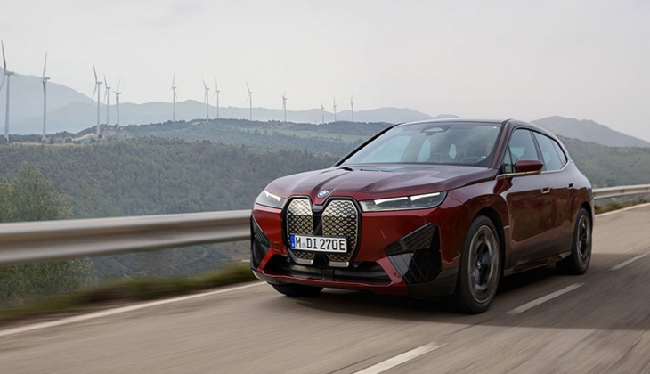 BMW İX in fiyatı Mart ayında fiyatı sabit kaldı! İşte 2023 Mart fiyat listesi