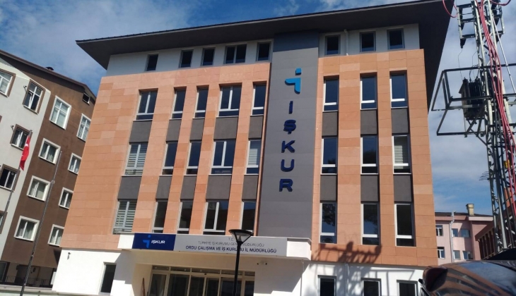 Bu kursa katılan hem öğreniyor hem de 45 bin TL alıyor: İŞKUR’dan gençlere kaçırılmaz iş fırsatı 