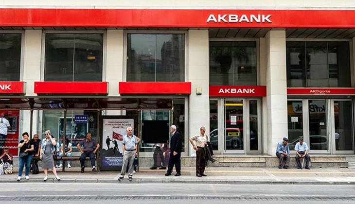 Emeklilerin yüzü bu haberle gülecek! Akbank'tan flaş hamle
