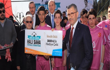 İBB'den İstanbul'daki 220 okula spor salonu!