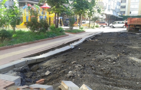 Karşıyaka Belediyesi yenileme çalışmaları başladı!