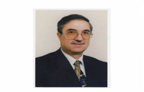 İsmail Alptekin kimdir?