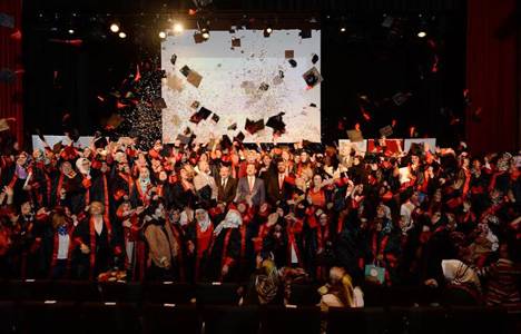 Bağcılar Belediyesi Kadınlar Akademisi ilk mezunlarını verdi!