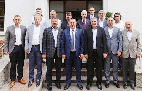 Sakaryalı müteahhitlerden hasarlı bina çağrısı!