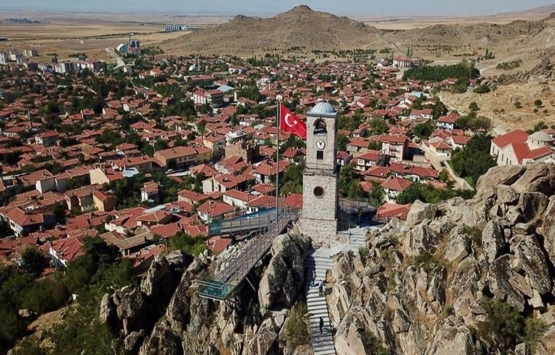 Eskişehir Sivrihisar’daki binalar yıkılma tehlikesi altında!