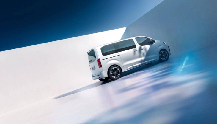 Opel in ticari araçlarında kampanya! Opel Movano, Combo, Vivaro, Zafira da indirim fırsatı...